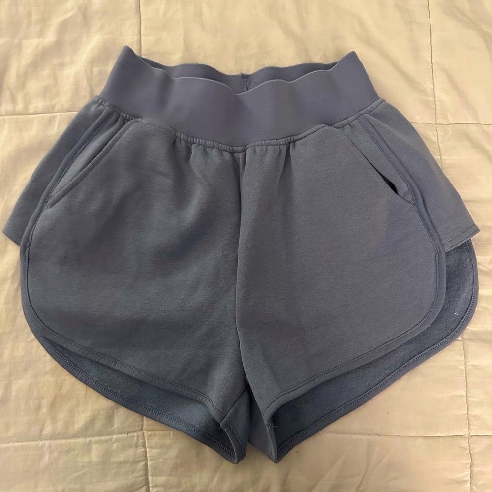 Gymshark Legacy Short in Blue
